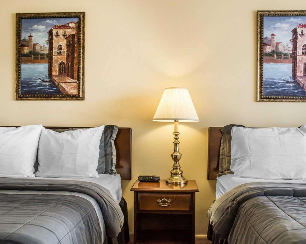马头市 霍斯黑兹马歇尔马诺尔罗德威旅馆酒店 客房 照片